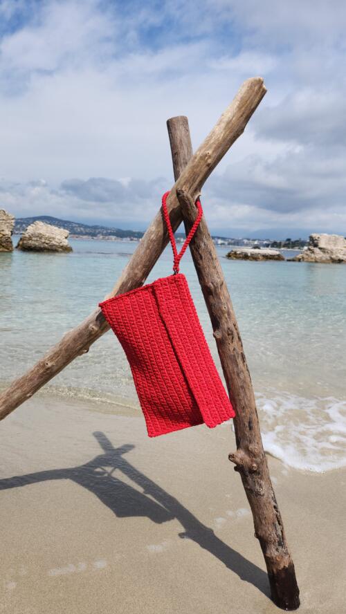 CROCHET CLUTCH