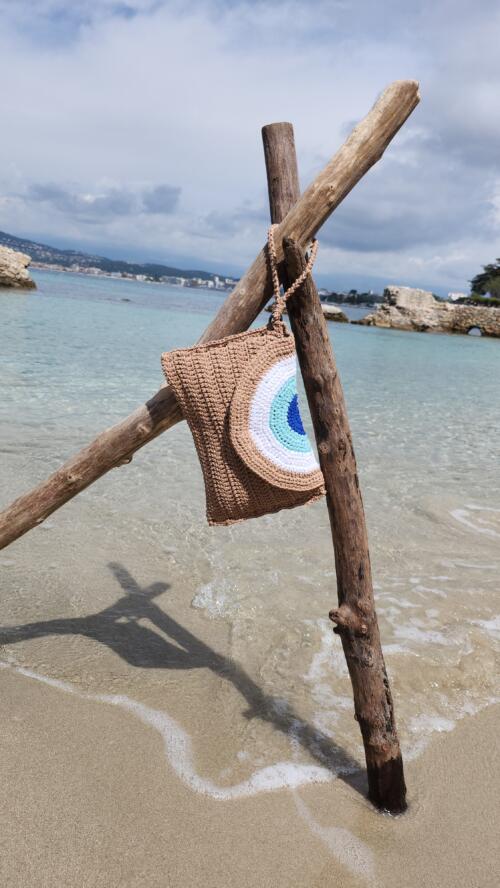 CROCHET CLUTCH